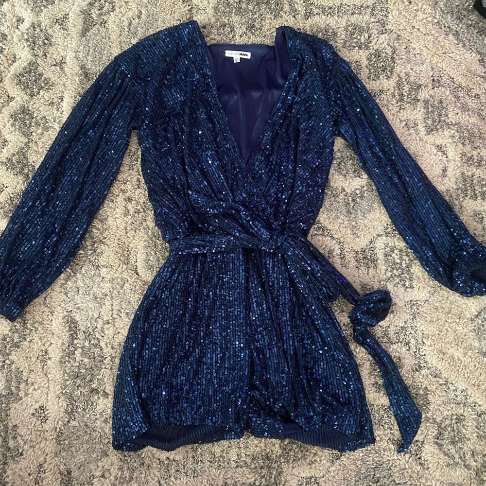 Fashion nova sequin romper. Size small. Deep blue